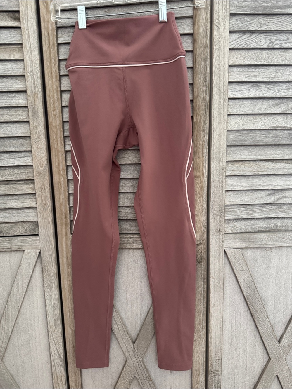 BuffBunny Collection Mauve Leggings white trim women’s size XS